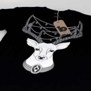 black doe tee 1