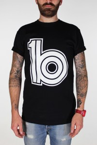 black logo tee
