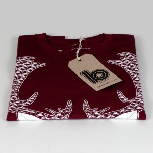 burgundy stag tee 4