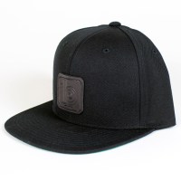 black snapback 1