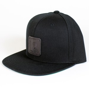 black snapback 1