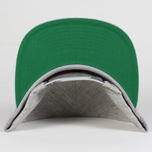 grey snap back 3