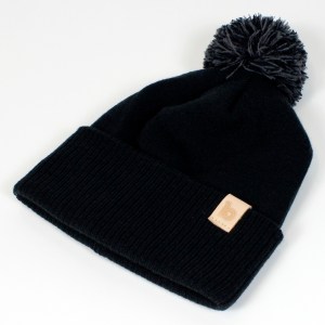 black bobble beanie 2