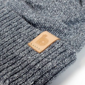 grey bobble beanie 3