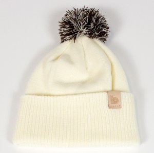 white bobble beanie 1